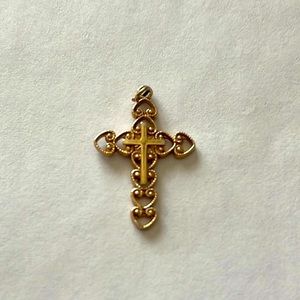 Precious heart trimmed vintage cross
